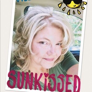 Meet your Posher, Deidre